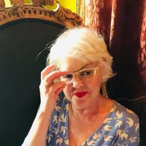 Meet your Posher, Linda